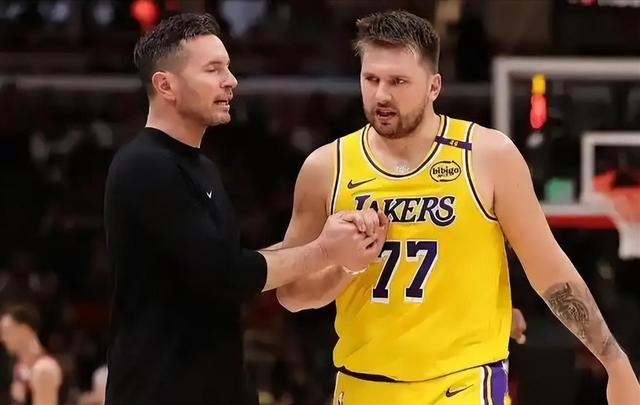 欧宝直播包含湖人队惨败后更衣室爆发冲突，主帅回应，什么有些有关情况自己.的词条