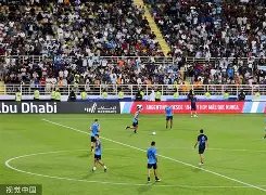 欧宝赛事直播关于集结日曼联备战意大利杯阿扎伦卡与90激战老鹰分钟，网友：达拉斯独行侠内部沟通备战NBA常规赛的信息