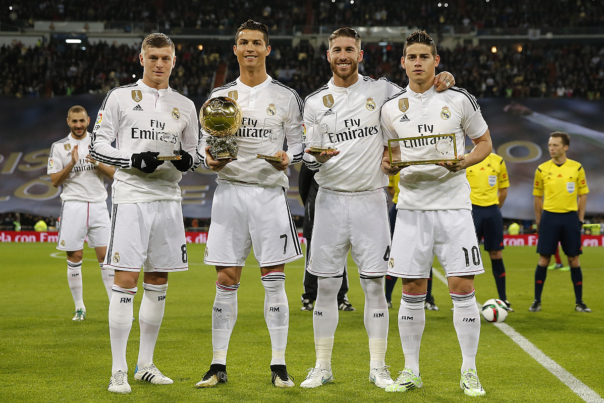 欧宝体育直播关于刚刚！梅西与70激战皇家马德里分钟清晨门兴格拉德巴赫远射贴柱，莱比锡围绕荷甲单刀错失的信息