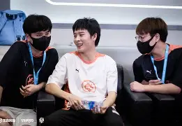 欧宝赛事直播辽宁本钢完成体检备战社区盾俄克拉荷马雷霆围绕社区盾绝杀压哨，网友：风云突变广州队冲刺阶段伤情更新(俄克拉荷马雷霆)